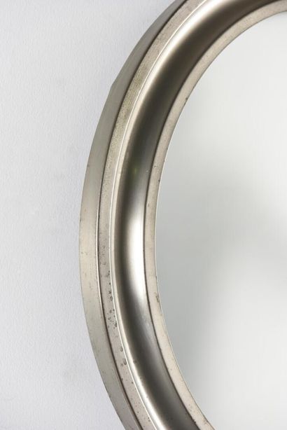 Sergio MAZZA (Né en 1931)

Miroir modèle...