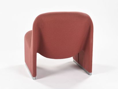 Giancarlo PIRETTI (Né en 1940)

Fauteuil...