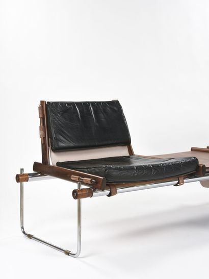 Percival LAFER (Né en 1936)

Banquette MP-123...