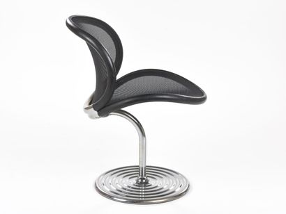 Herbert OHL (1926-2012)

Suite de six chaises...