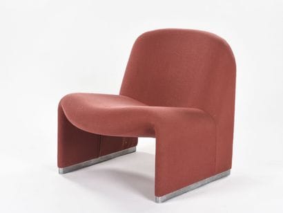 Giancarlo PIRETTI (Né en 1940)

Fauteuil...