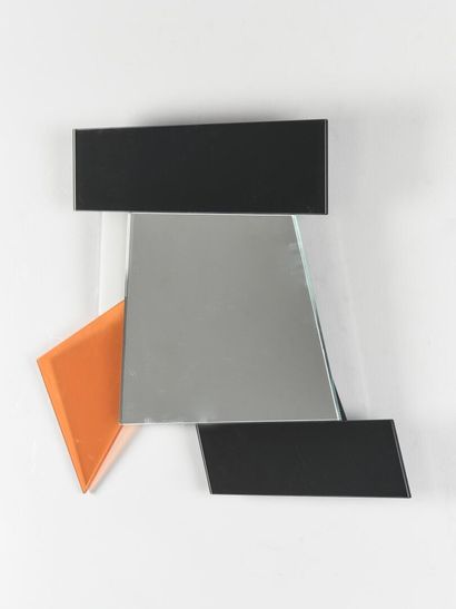 Ettore SOTTSASS (1917 - 2017)

Miroir modèle...