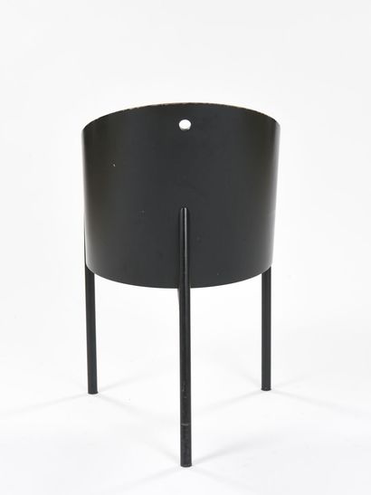 Philippe STARCK (Né en 1949) 

Fauteuil dit...