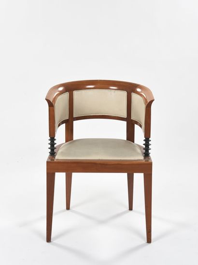 Léon KRIER (Né en 1946) 

Paire de fauteuils...