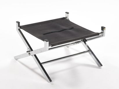Robert DURAN (XX ème)

Fauteuil et son ottoman...