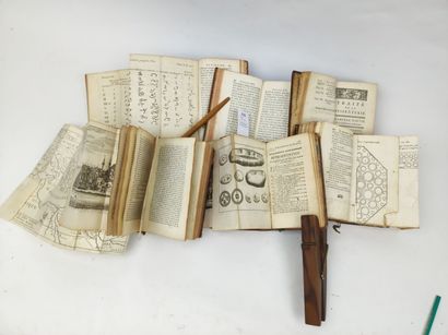 Un ensemble de 6 volumes in-12 du XVIIIe...