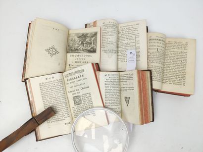 5 volumes reliés du XVIIe ou du XVIIIe siècle :

Ordonnance...