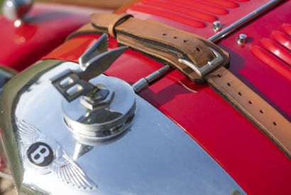 1953 - Bentley R type carrosserie John Buckley



Titre...