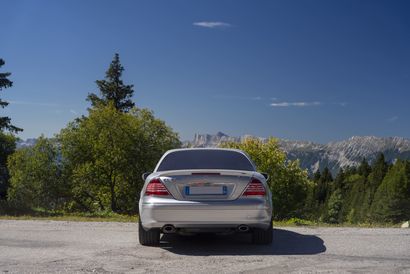 2003 - Mercedes-Benz CL 600 V12 Biturbo



Titre...