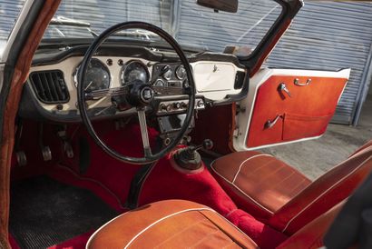 1962 - Triumph TR4 



Titre de circulation...