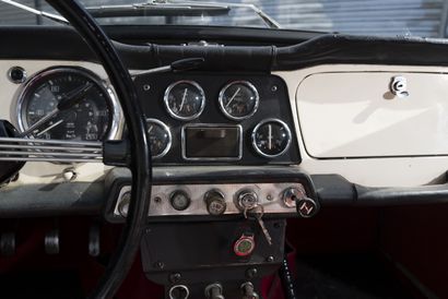 1962 - Triumph TR4 



Titre de circulation...