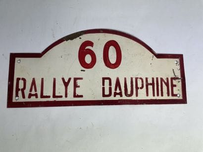 3ème Rallye du Dauphiné, concurrent n°60

Plaque...