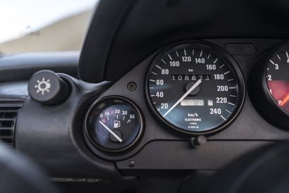 1989 - BMW Z1 



Titre de circulation français...