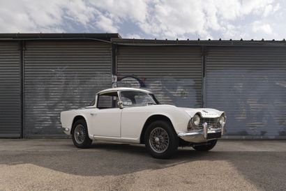 1962 - Triumph TR4 



Titre de circulation...