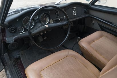 1966 - Panhard 24 BT



Titre de circulation...