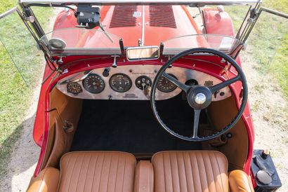 1953 - Bentley R type carrosserie John Buckley



Titre...