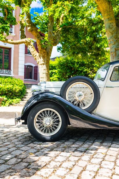 1938 - SS Jaguar 1,5 Litre berline découvrable



Titre...