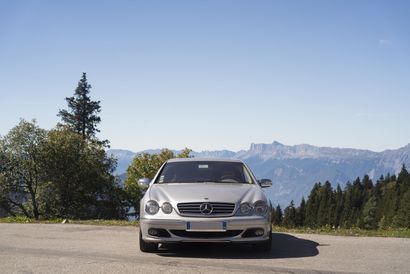 2003 - Mercedes-Benz CL 600 V12 Biturbo



Titre...