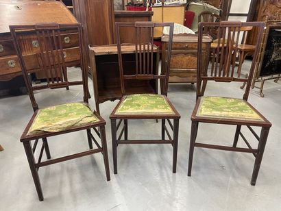 Suite de 3 chaises en bois de placage fin...