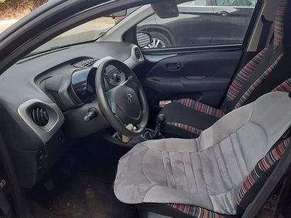 Citroën C1 VTI 68 Feel Cinq portes, noire,
Immtraiculée...