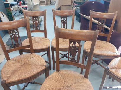 Six Chaises pailées 19ème siècle
H : 87 H...