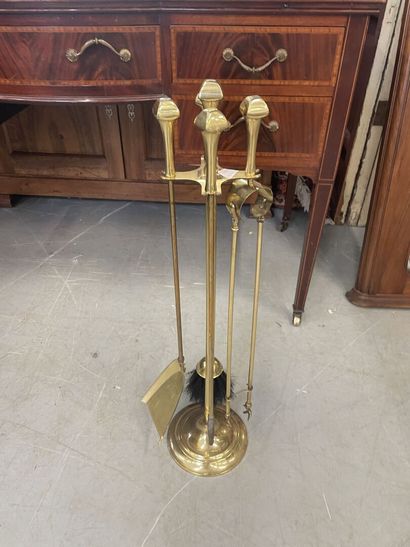 Nécessaire de cheminée en métal doré