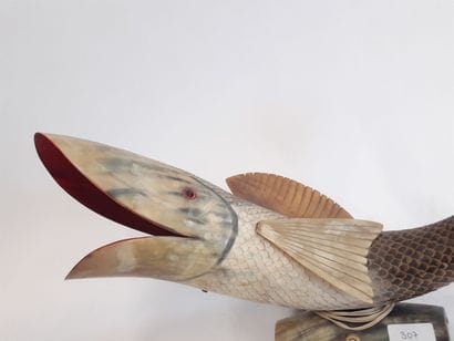Lampe de poisson 
30 x 51 cm 