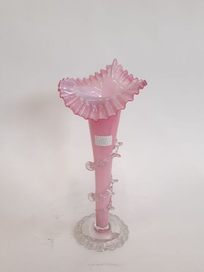 Vase en verre teinté en forme de fleur
H...