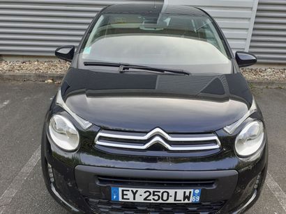 Citroën C1 VTI 68 Feel Cinq portes, noire,
Immtraiculée...