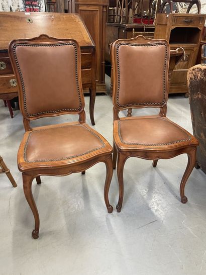 Paire de chaises en skai