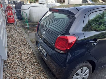 Citroën C1 VTI 68 Feel Cinq portes, noire,
Immtraiculée...