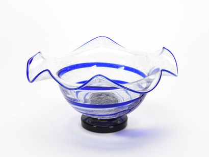 TRAVAIL VENITIEN
Coupe dentelle sur piédouche...