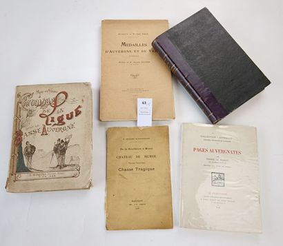 Un lot de 5 volumes sur l'AUVERGNE
(Auvergne)....