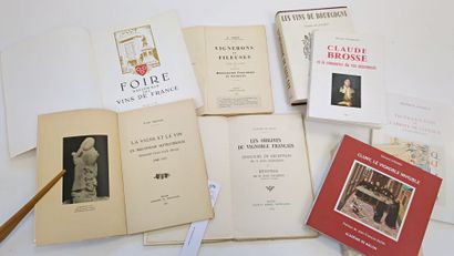 [Bourgogne]. Un ensemble de 9 volumes sur...