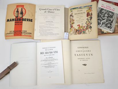 Un ensemble de 7 volumes sur le vin et la...