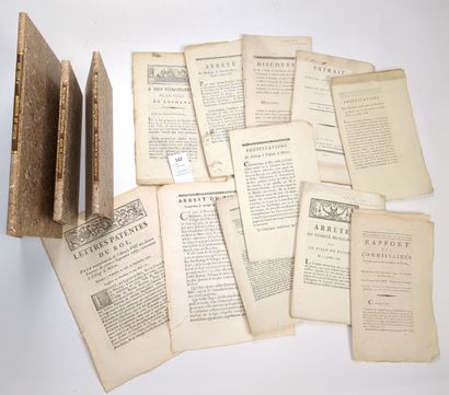 Un ensemble de 14 documents royaux ou révolutionnaires...