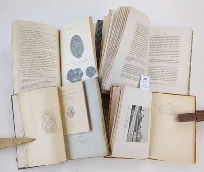 [Saône et Loire]. Un ensemble de 4 volumes...
