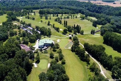 2x2 Green Fee au Golf Club de Lyon 
Rendez-vous...