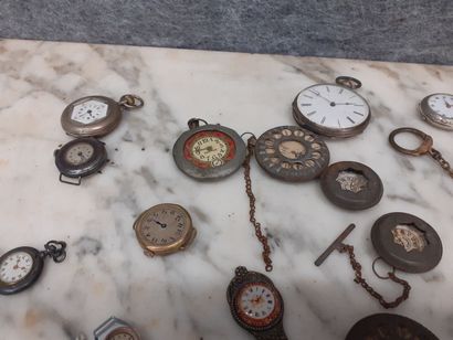 Lot de montres de poche et cadrans dont certaines...