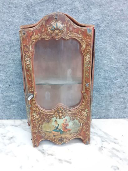 Vitrine en tôle lithographiée et mica (un...