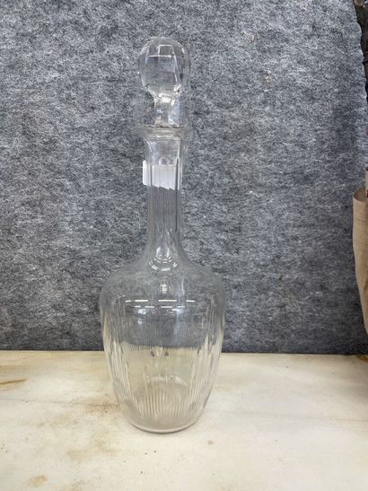 BACCARATcarafe en cristal taillé modèle ...