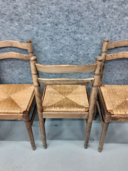 BAUMANN suite de quatre chaises paillées
H...