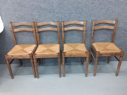 BAUMANN suite de quatre chaises paillées
H...