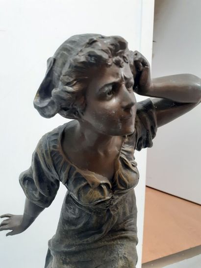 Raphanel 
Anxiété 
Régule 
H : 63 cm