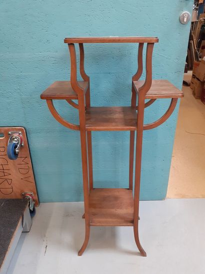 Travail des années 40
Sellette en bois à...