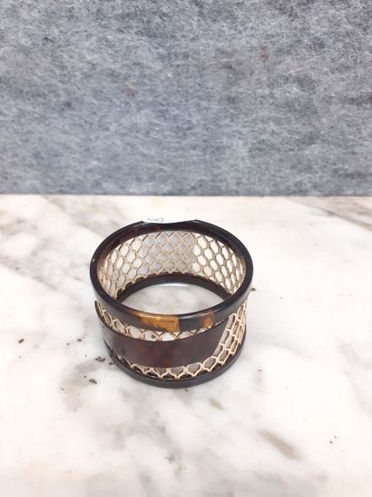 Rond de serviette en écaille et os