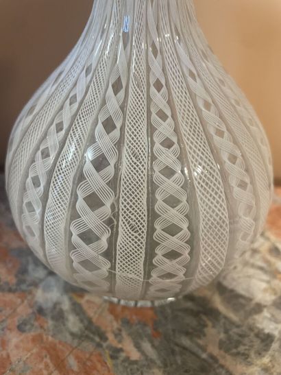 Vase pansu à col étroit
H : 19 cm
Accident...