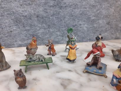 Quinze sujets miniatures en bronze de Vienne...