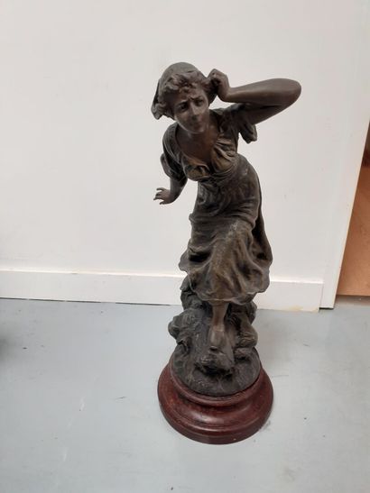 Raphanel 
Anxiété 
Régule 
H : 63 cm