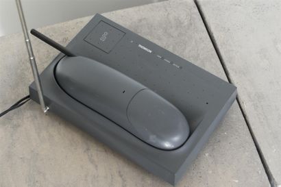 Philippe STARCK ( Né en 1949) & Thomson
Téléphone...
